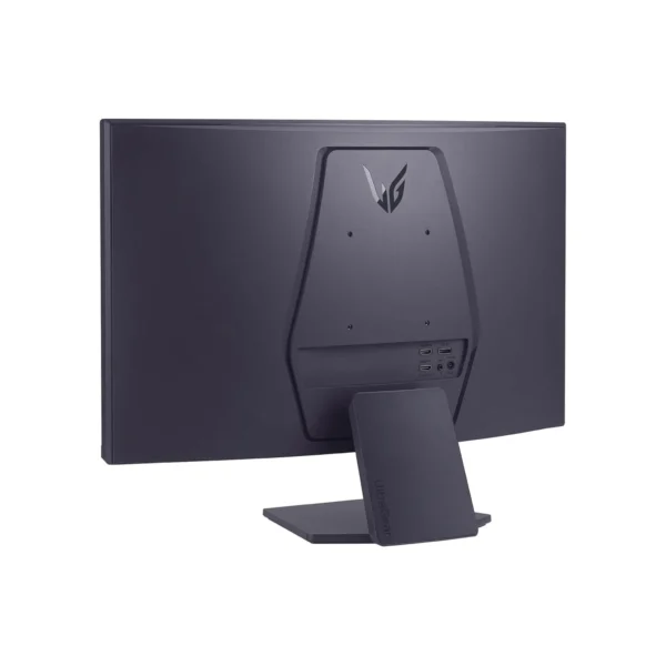 LG 32” Ultragear™ QHD, 1ms 180hz 2560x1440 Curved Gaming Monitor - Image 2